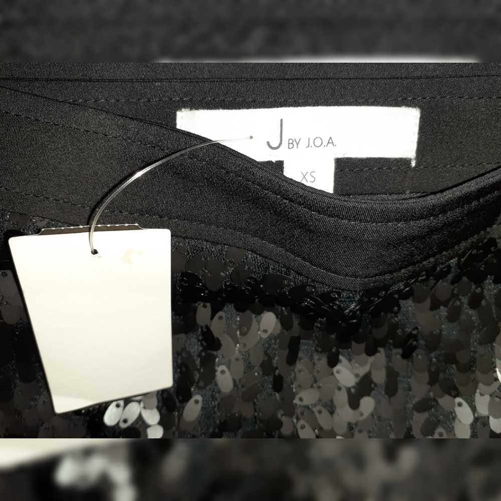 J.O.A. "Rebecca" Sequin Slit Skirt - Black - Picture 6 of 9
